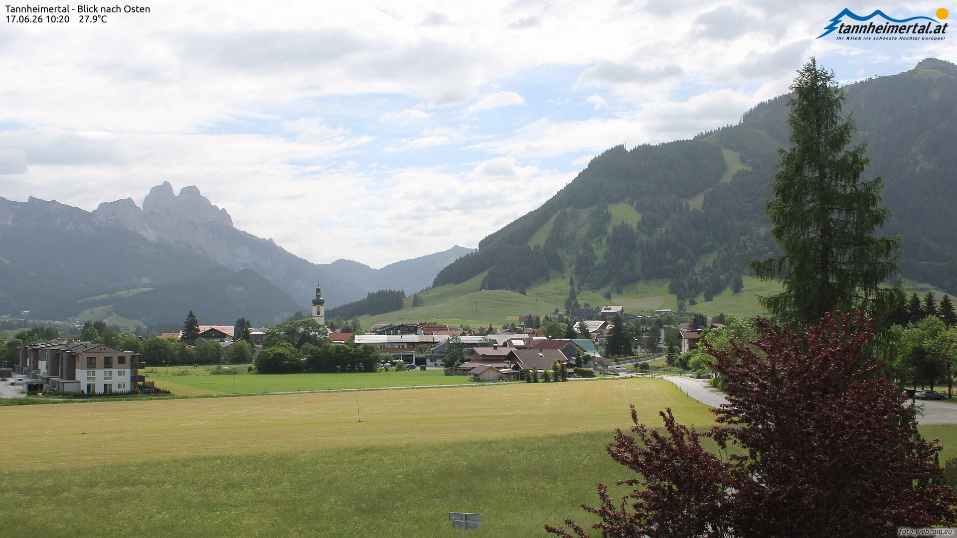 Archiv Foto Webcam Blick ins Tannheimer Tal