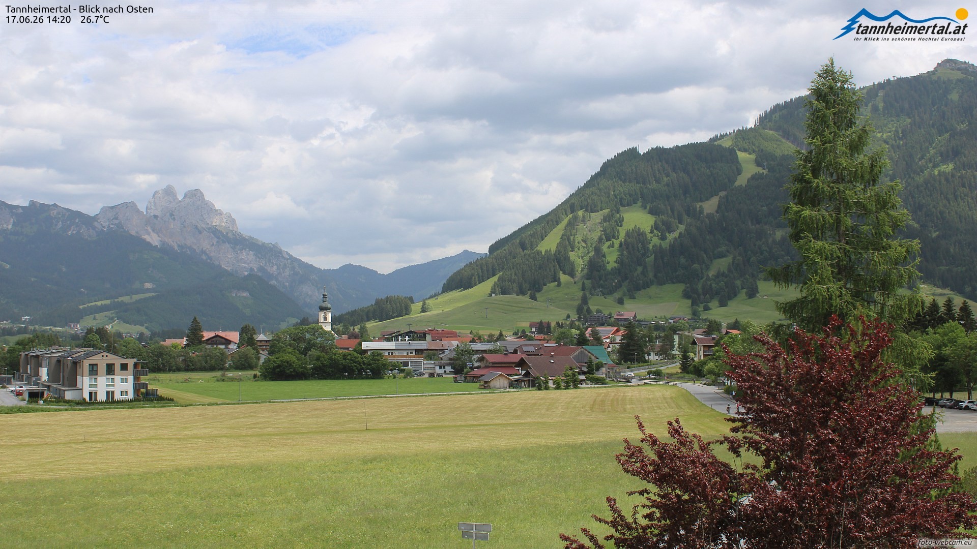 Archiv Foto Webcam Blick ins Tannheimer Tal