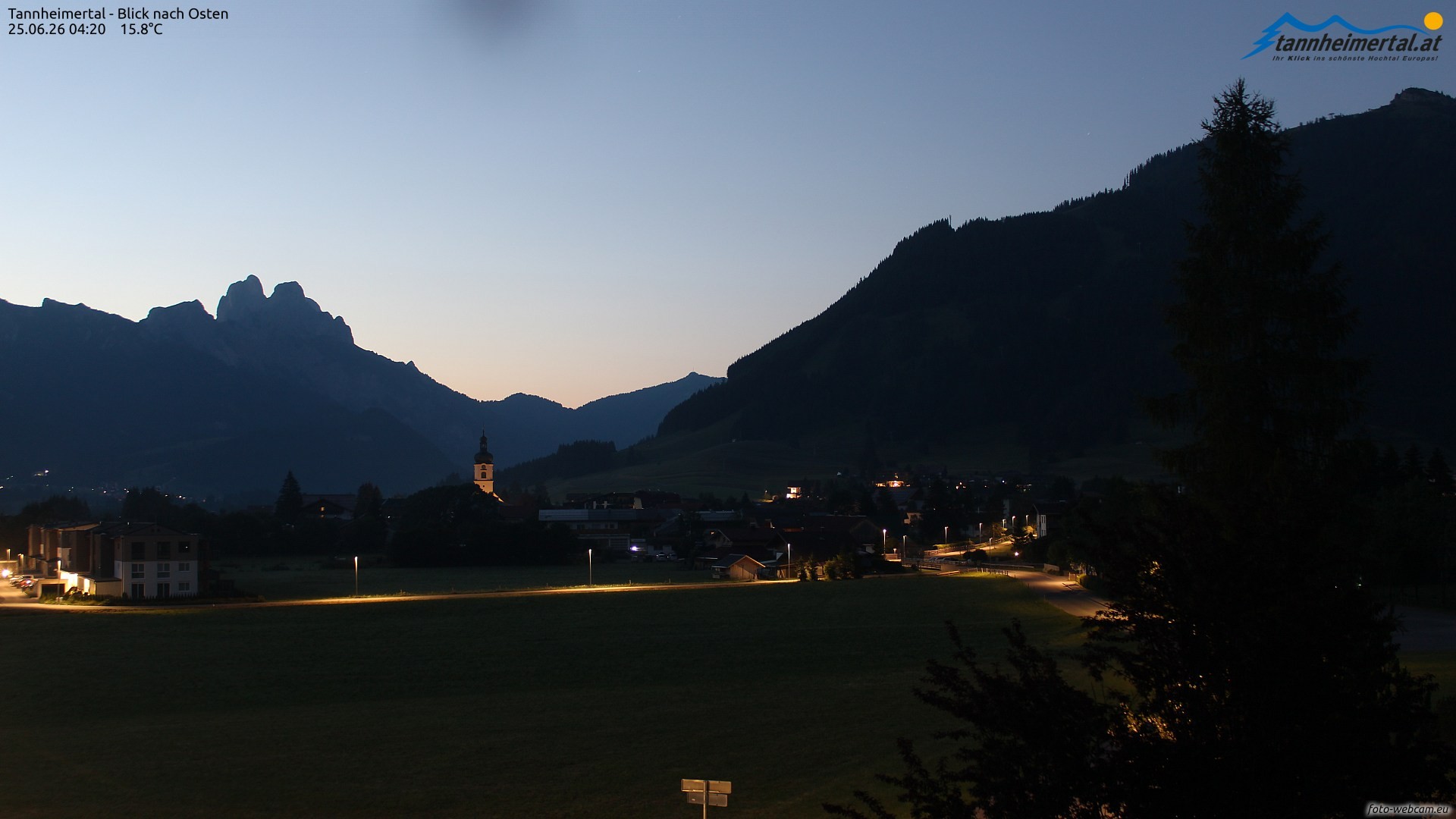 Archiv Foto Webcam Blick ins Tannheimer Tal
