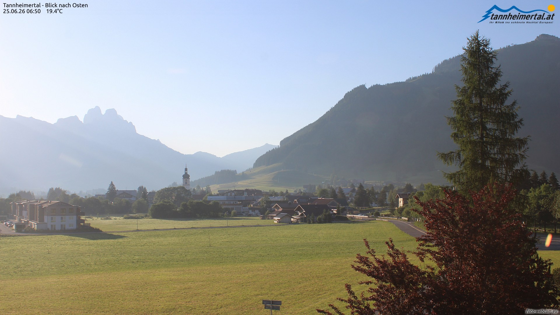Archiv Foto Webcam Blick ins Tannheimer Tal