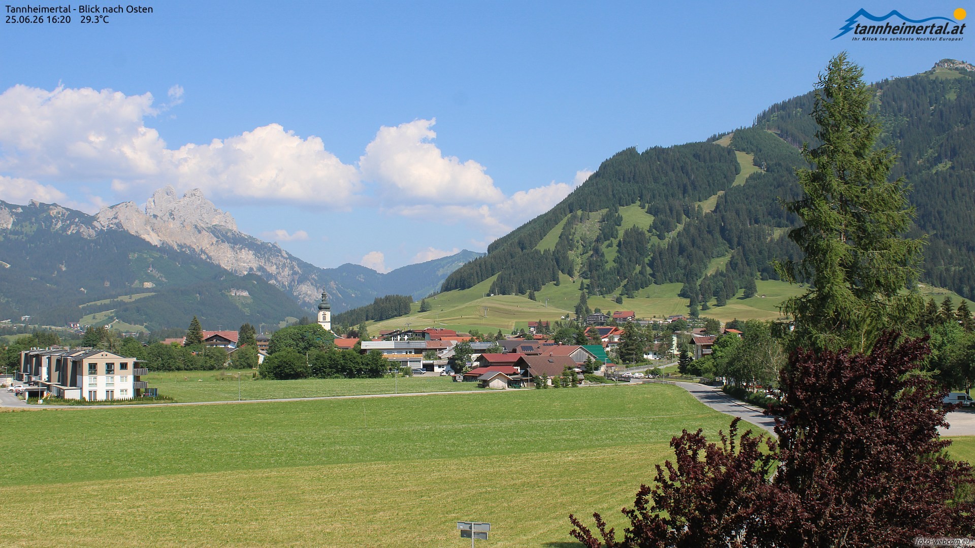 Archiv Foto Webcam Blick ins Tannheimer Tal
