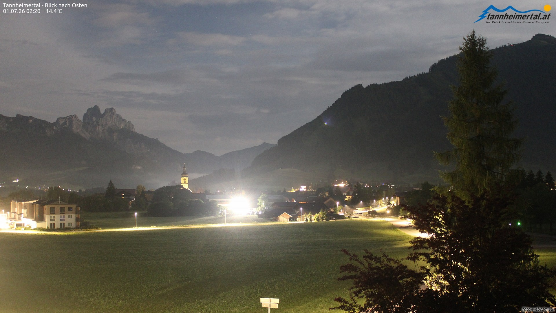 Archiv Foto Webcam Blick ins Tannheimer Tal