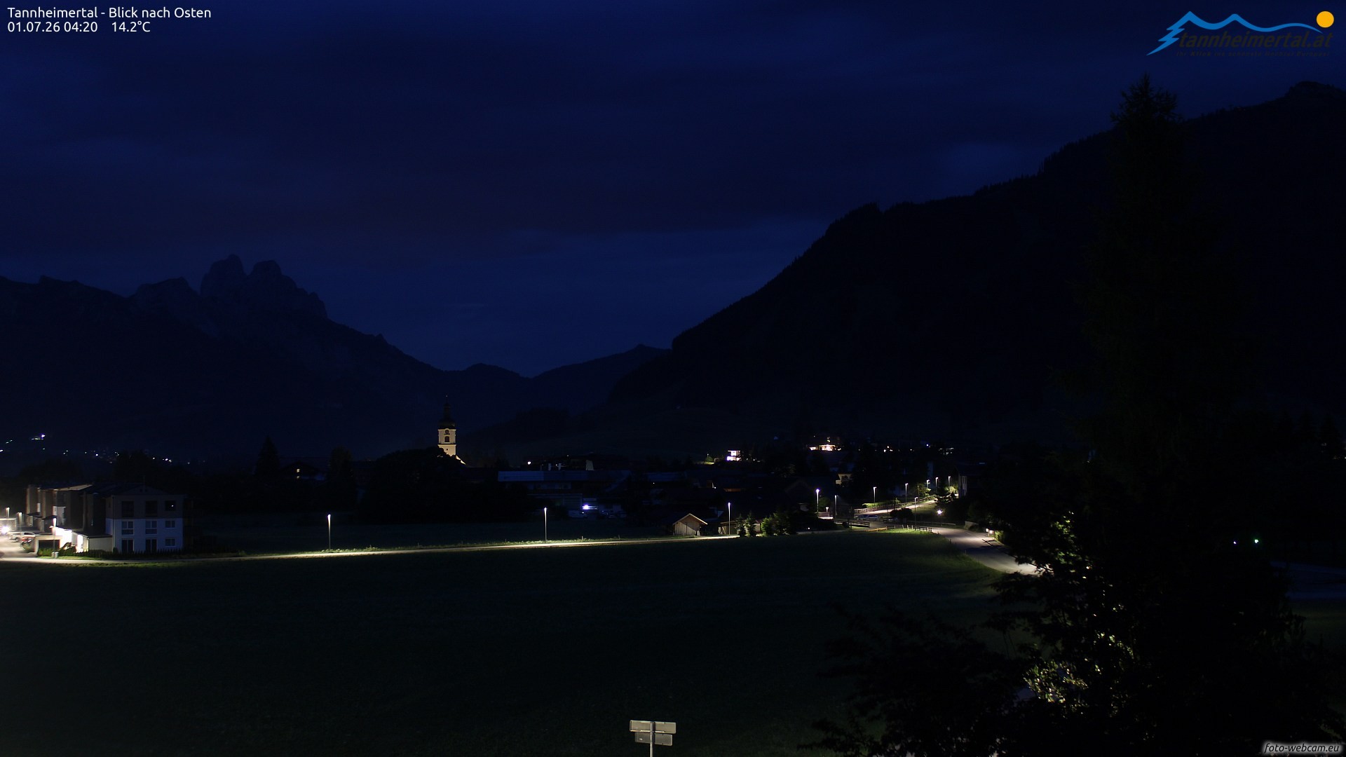 Archiv Foto Webcam Blick ins Tannheimer Tal