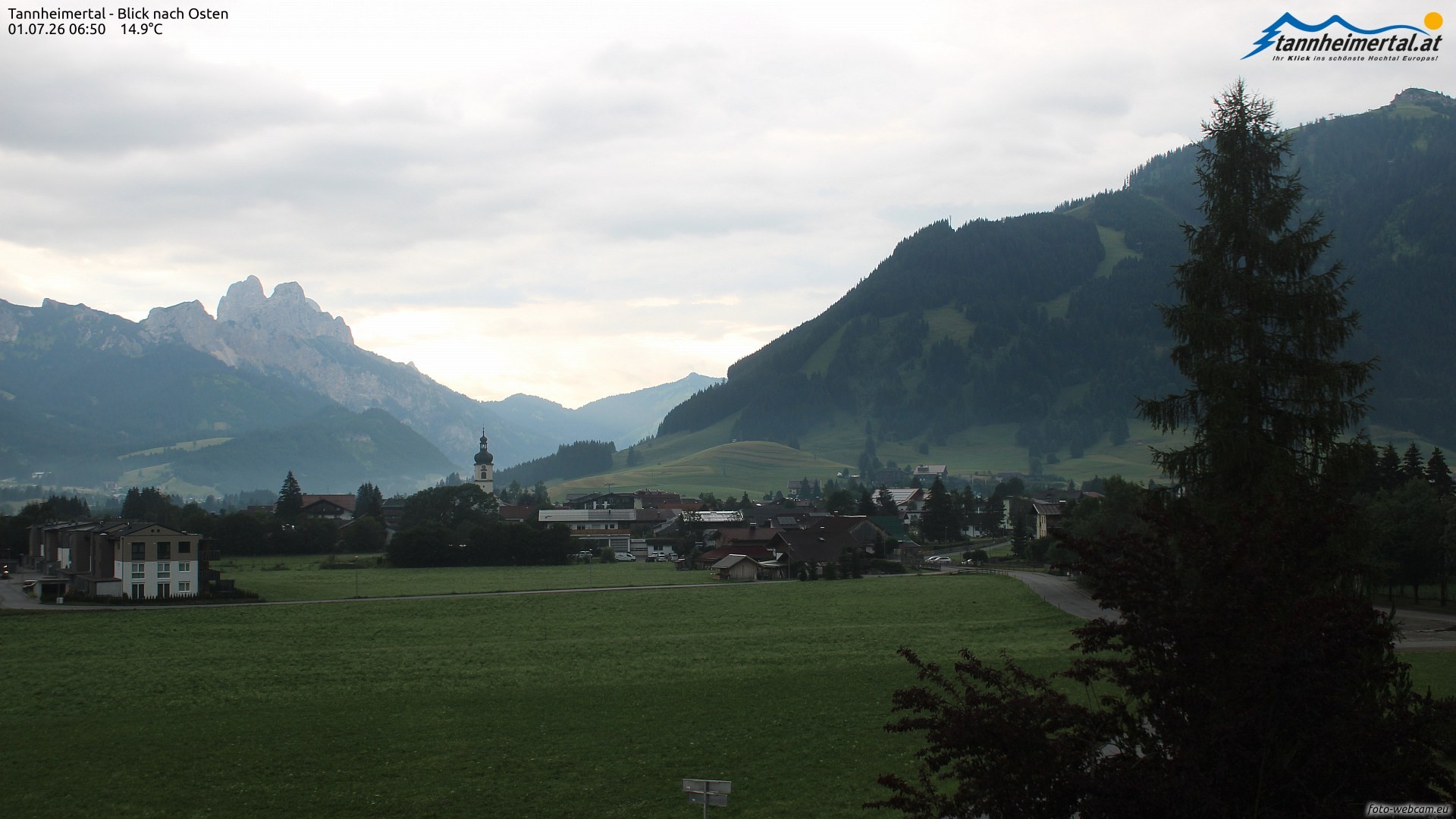 Archiv Foto Webcam Blick ins Tannheimer Tal