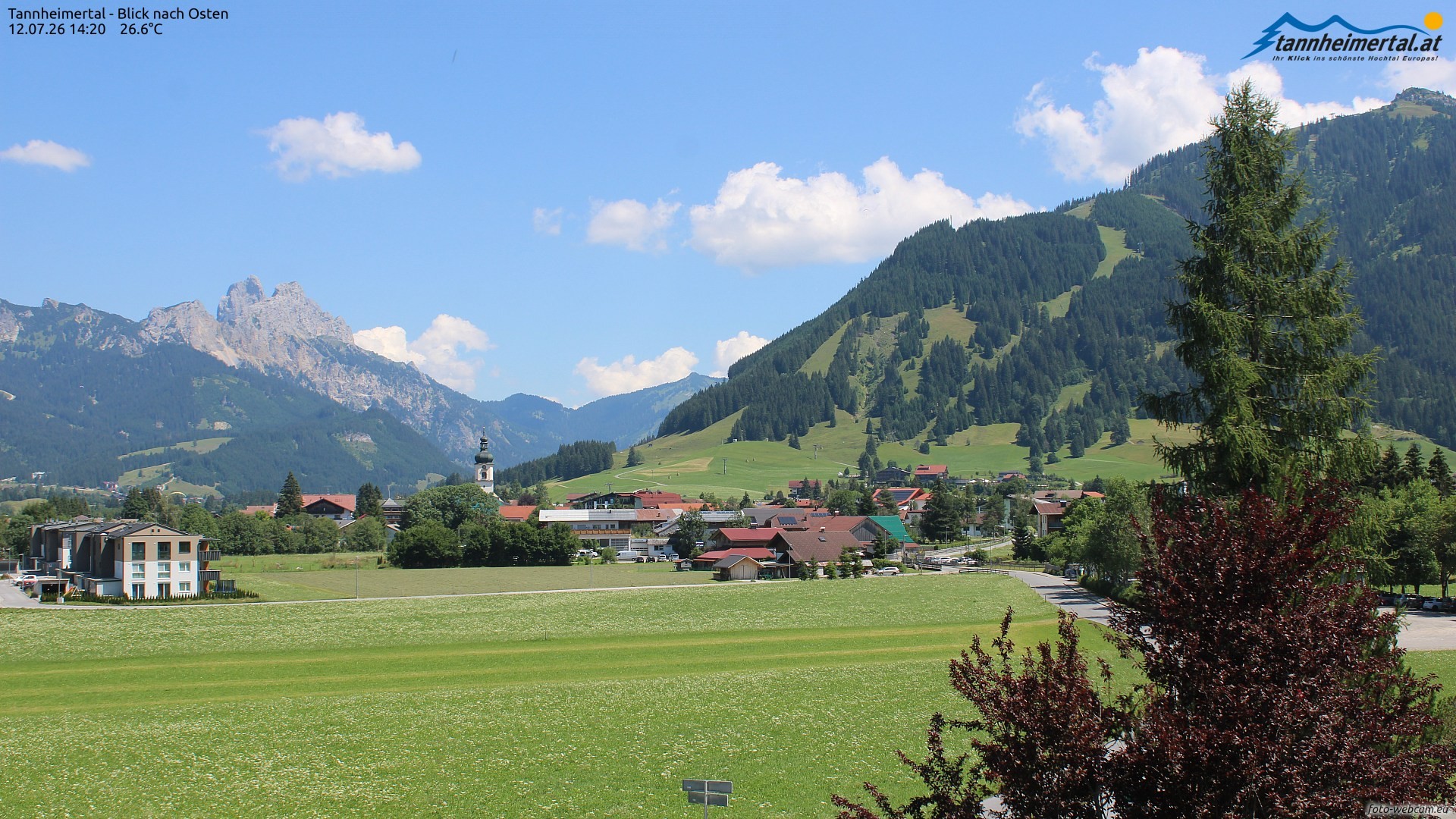 Archiv Foto Webcam Blick ins Tannheimer Tal