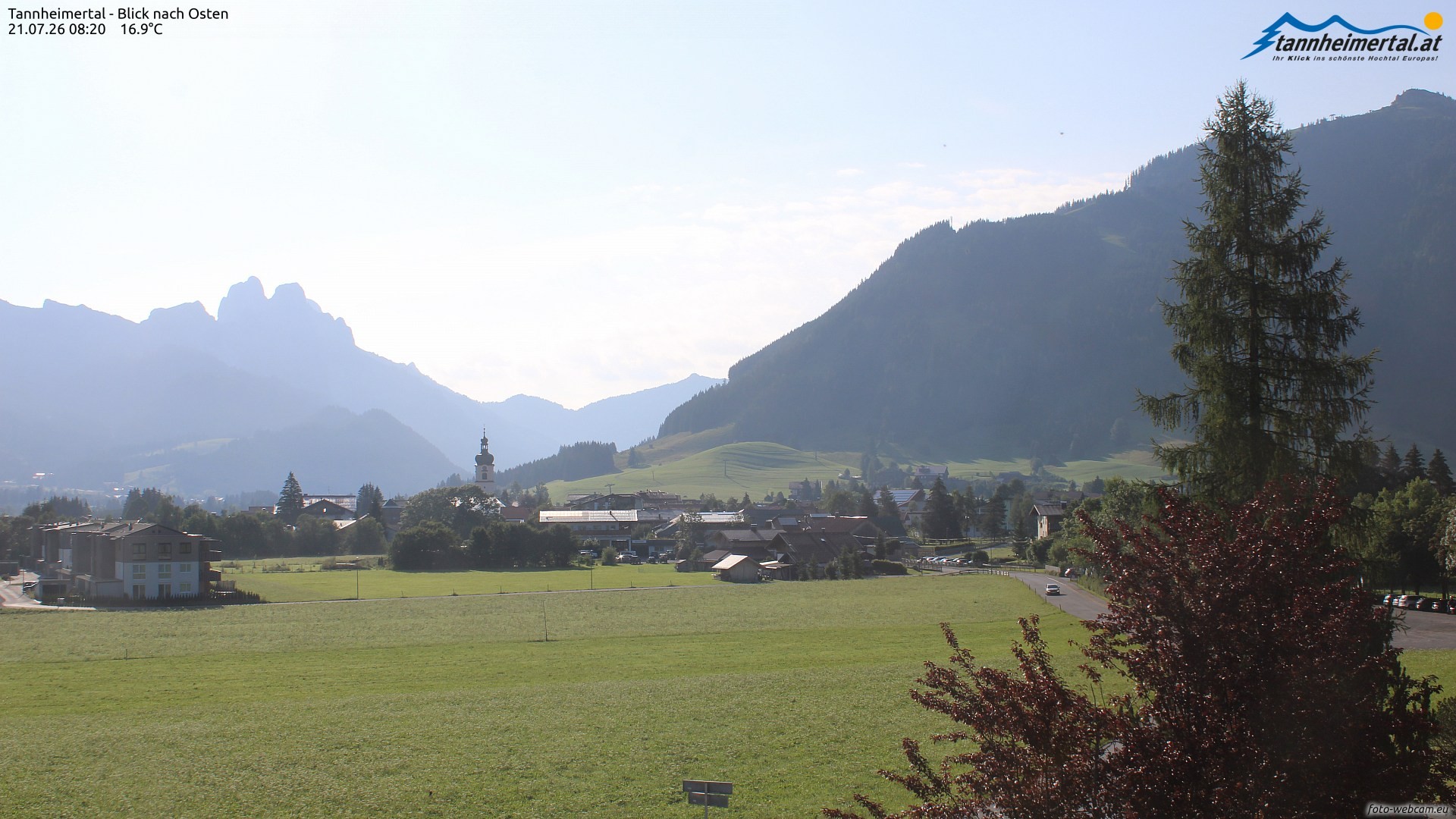 Archiv Foto Webcam Blick ins Tannheimer Tal