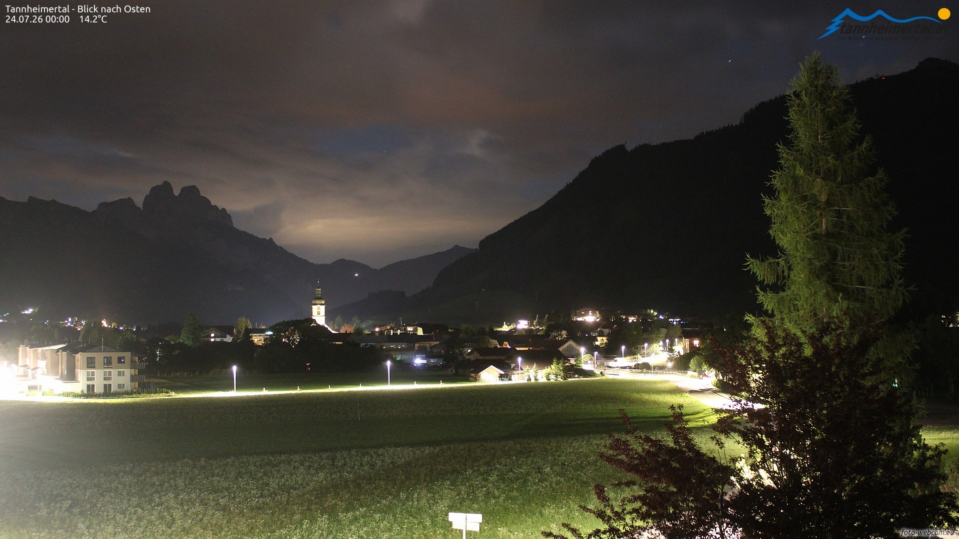 Archiv Foto Webcam Blick ins Tannheimer Tal