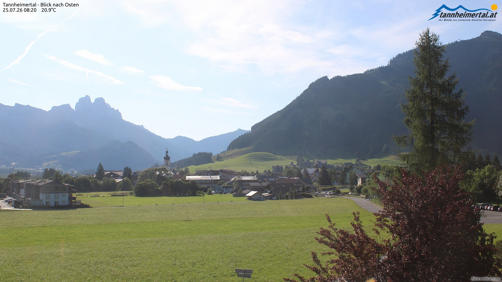 Archiv Foto Webcam Blick ins Tannheimer Tal