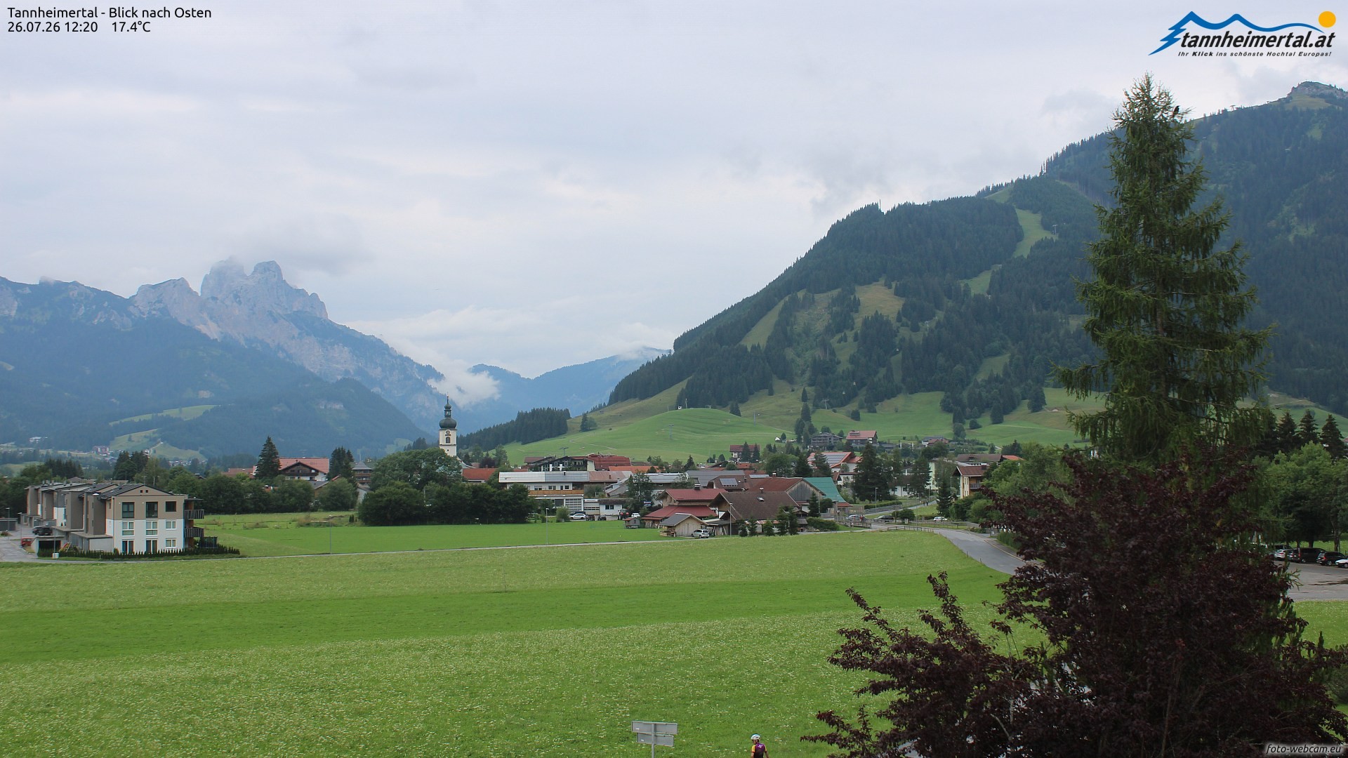 Archiv Foto Webcam Blick ins Tannheimer Tal