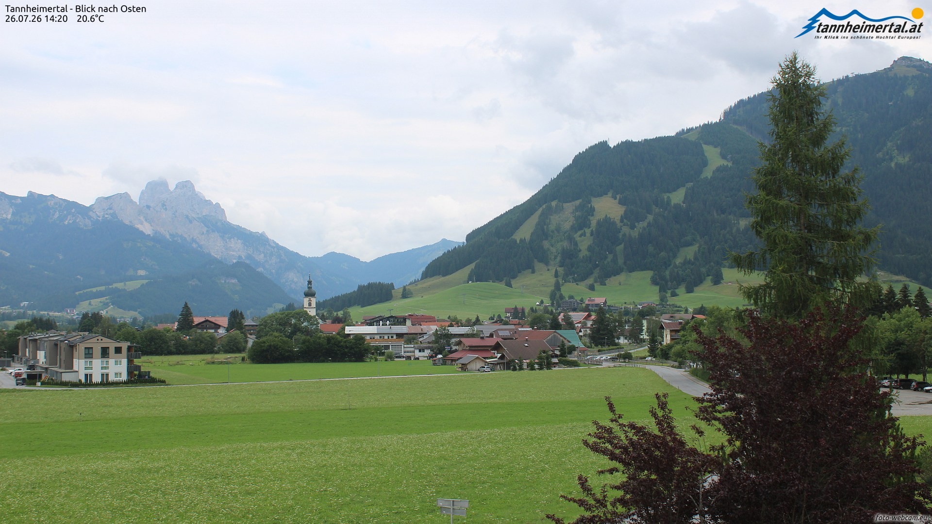 Archiv Foto Webcam Blick ins Tannheimer Tal