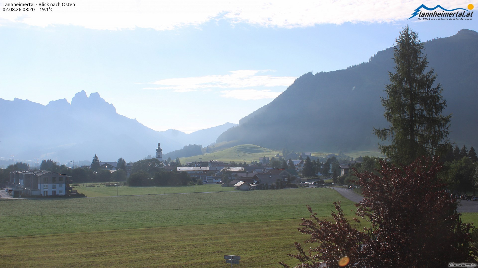Archiv Foto Webcam Blick ins Tannheimer Tal