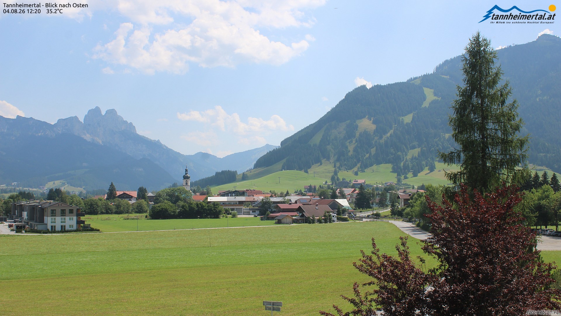 Archiv Foto Webcam Blick ins Tannheimer Tal
