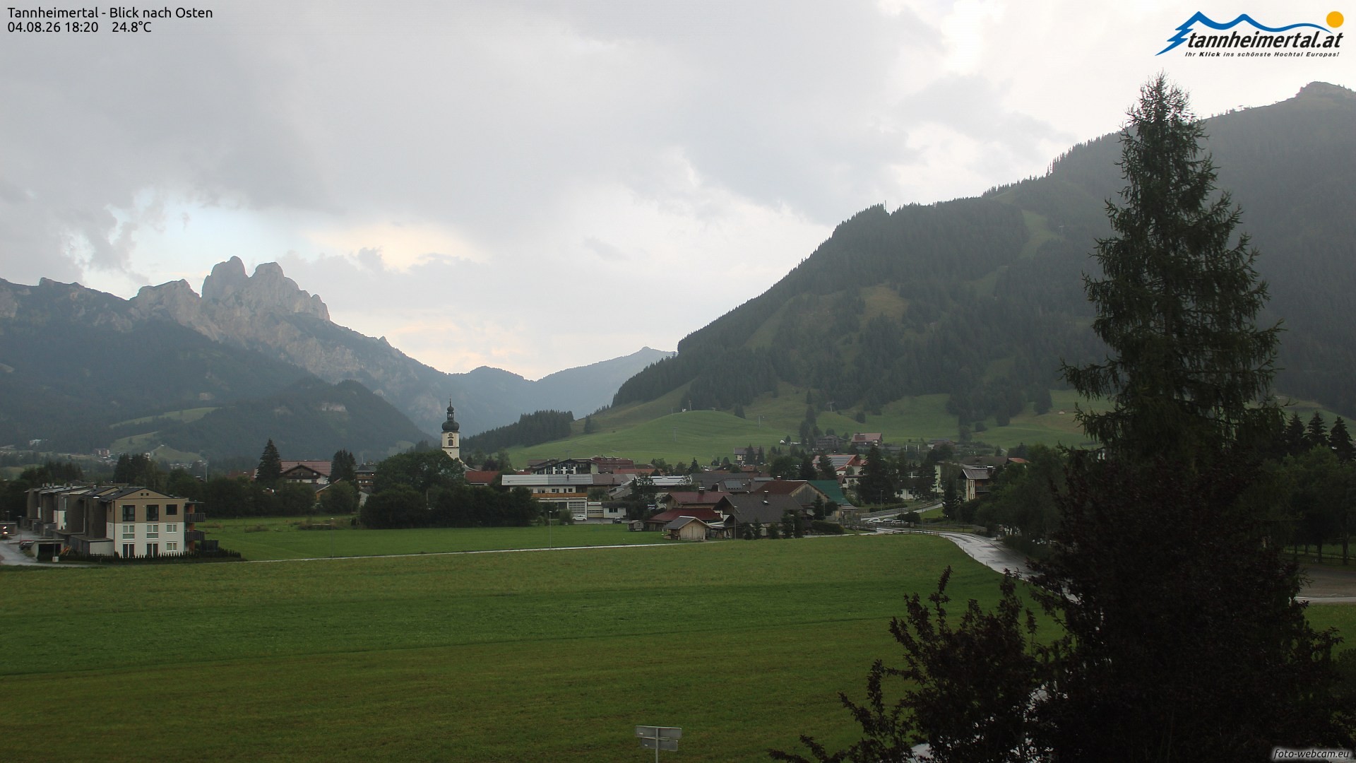 Archiv Foto Webcam Blick ins Tannheimer Tal