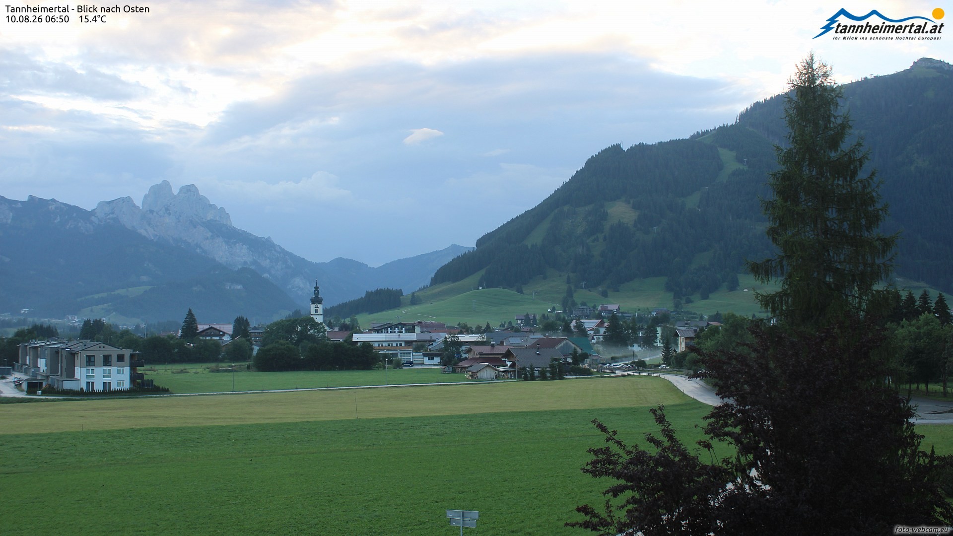 Archiv Foto Webcam Blick ins Tannheimer Tal