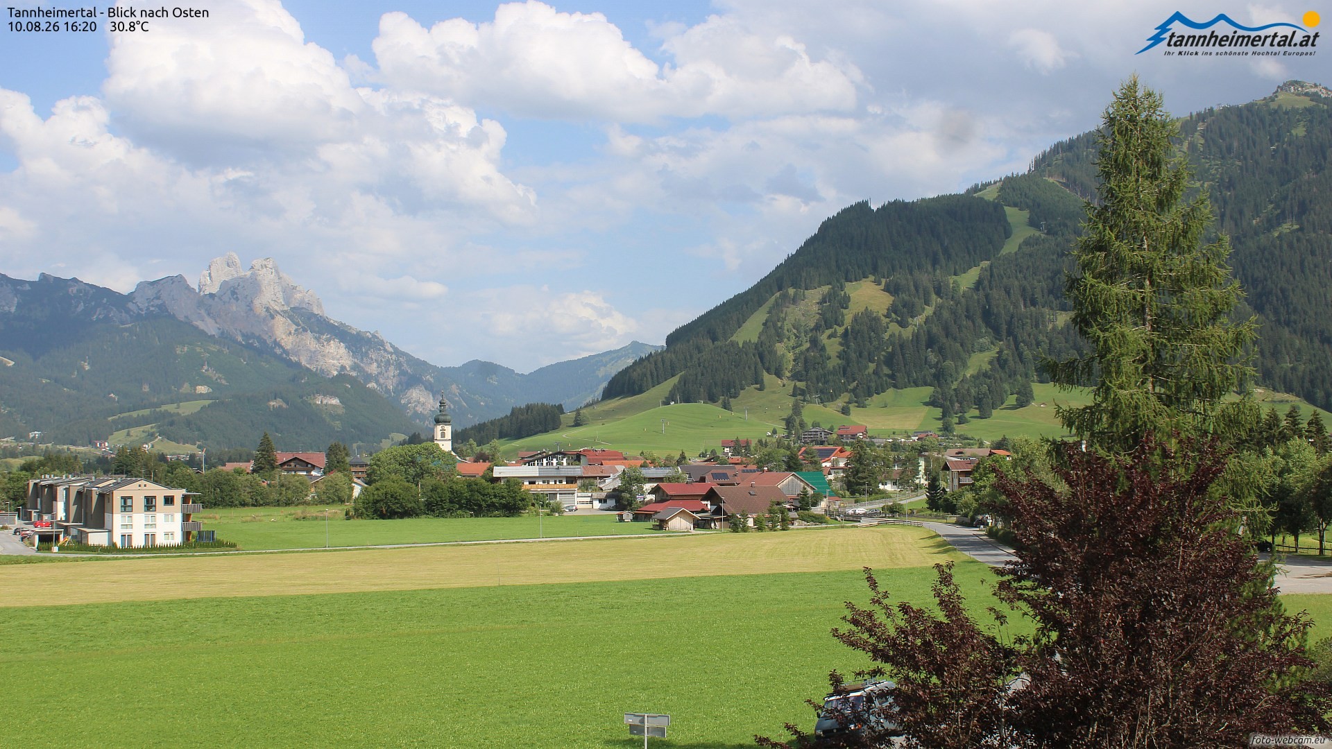 Archiv Foto Webcam Blick ins Tannheimer Tal