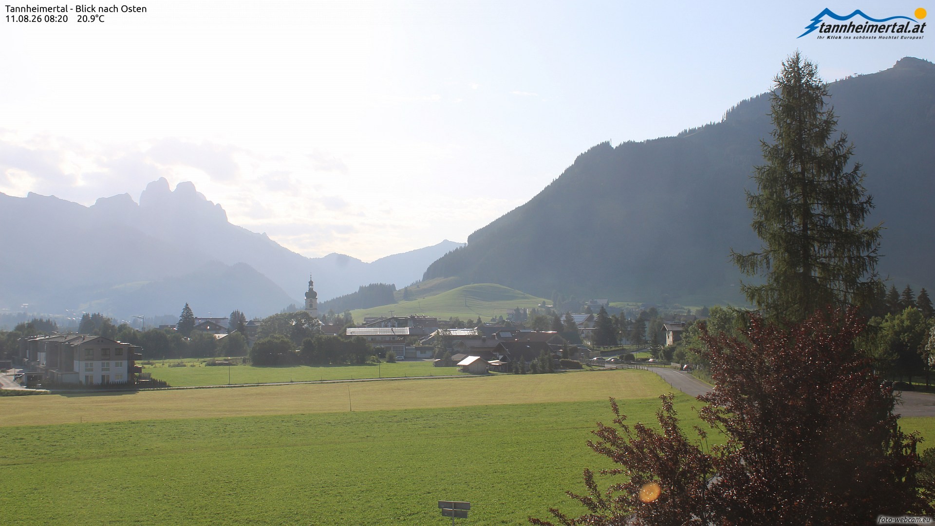 Archiv Foto Webcam Blick ins Tannheimer Tal