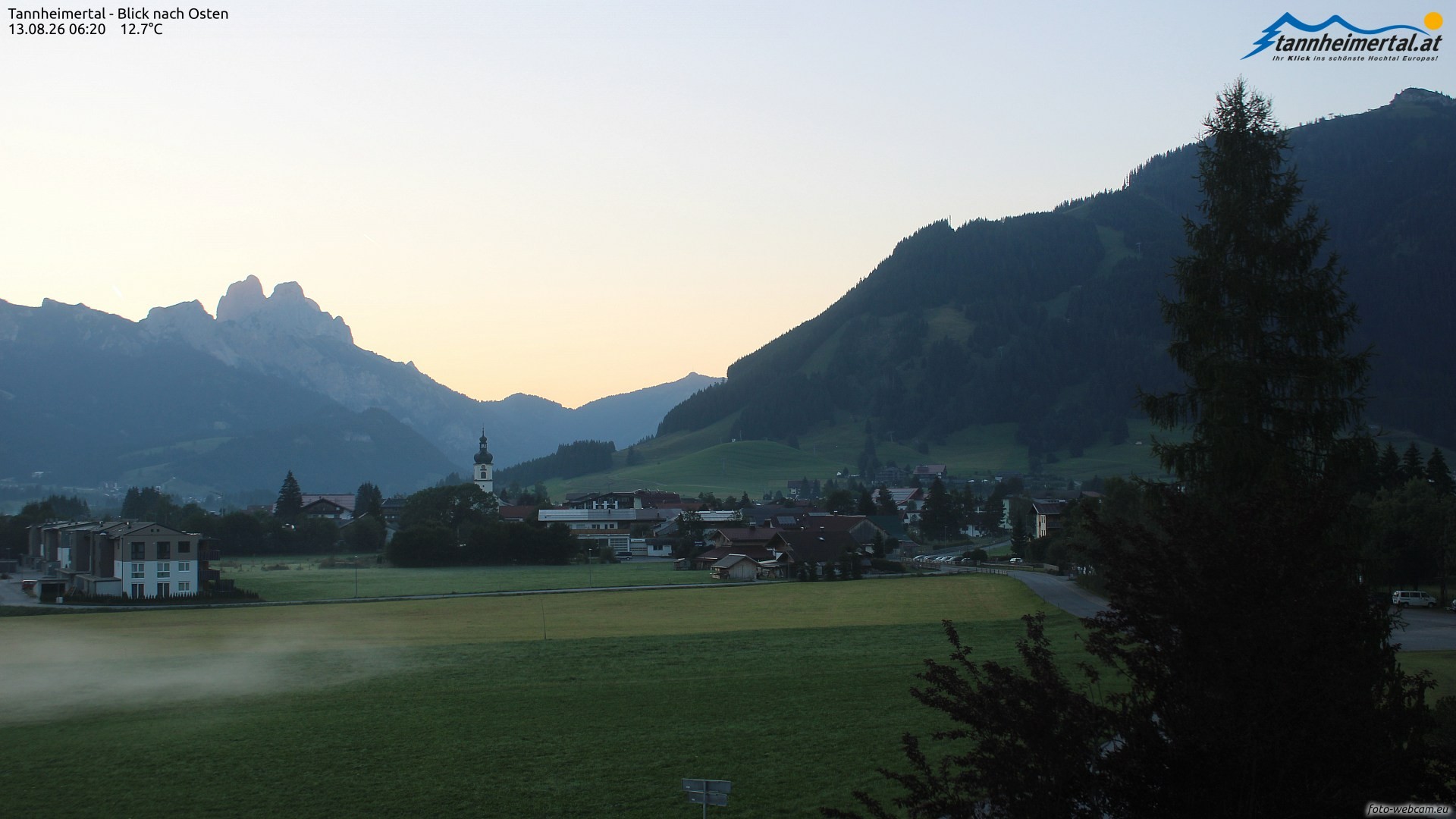 Archiv Foto Webcam Blick ins Tannheimer Tal