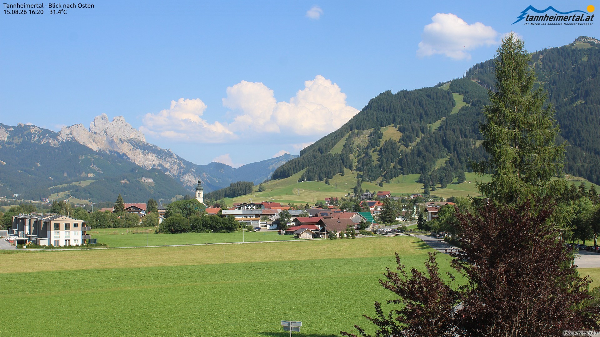 Archiv Foto Webcam Blick ins Tannheimer Tal