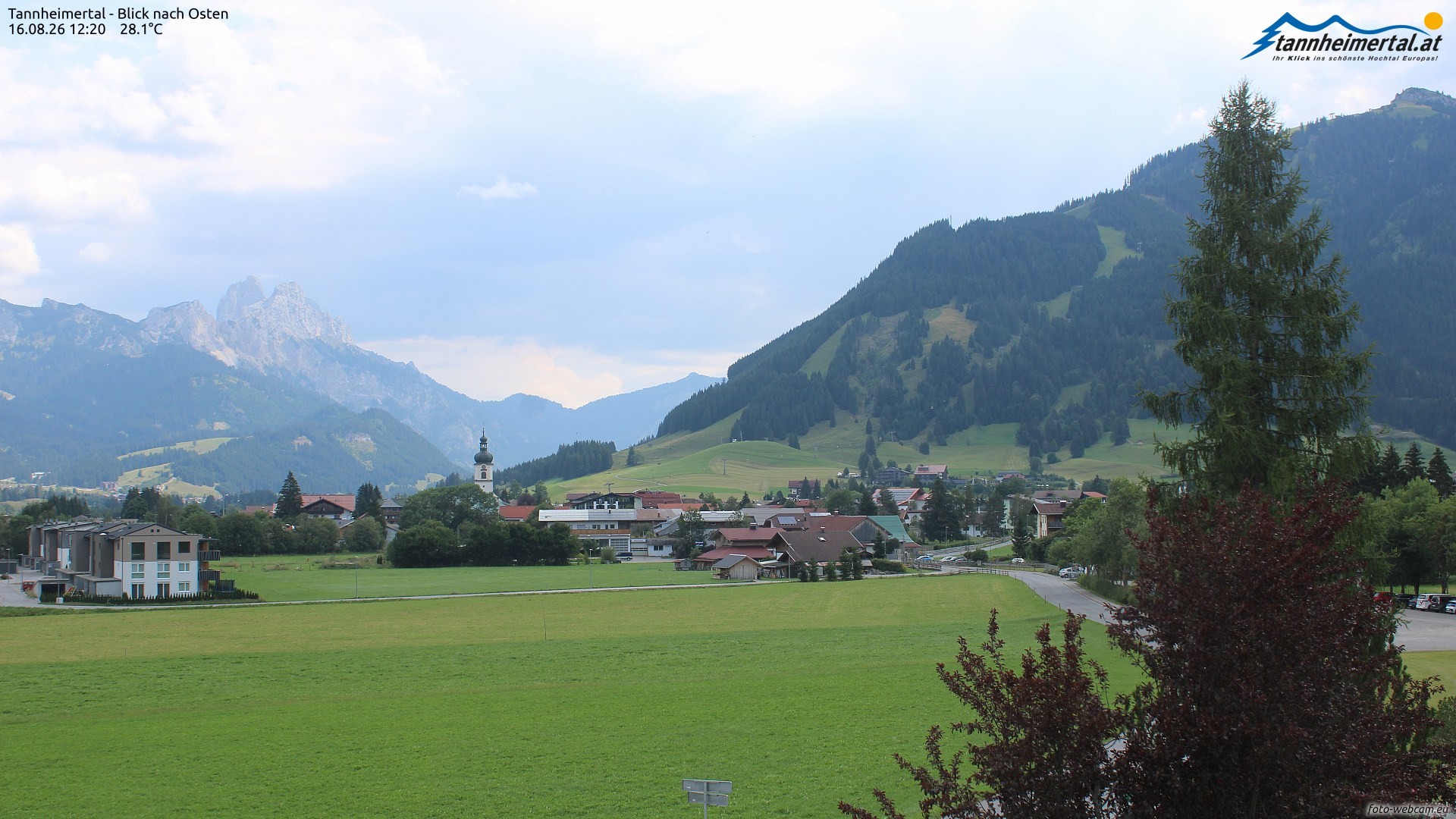 Archiv Foto Webcam Blick ins Tannheimer Tal