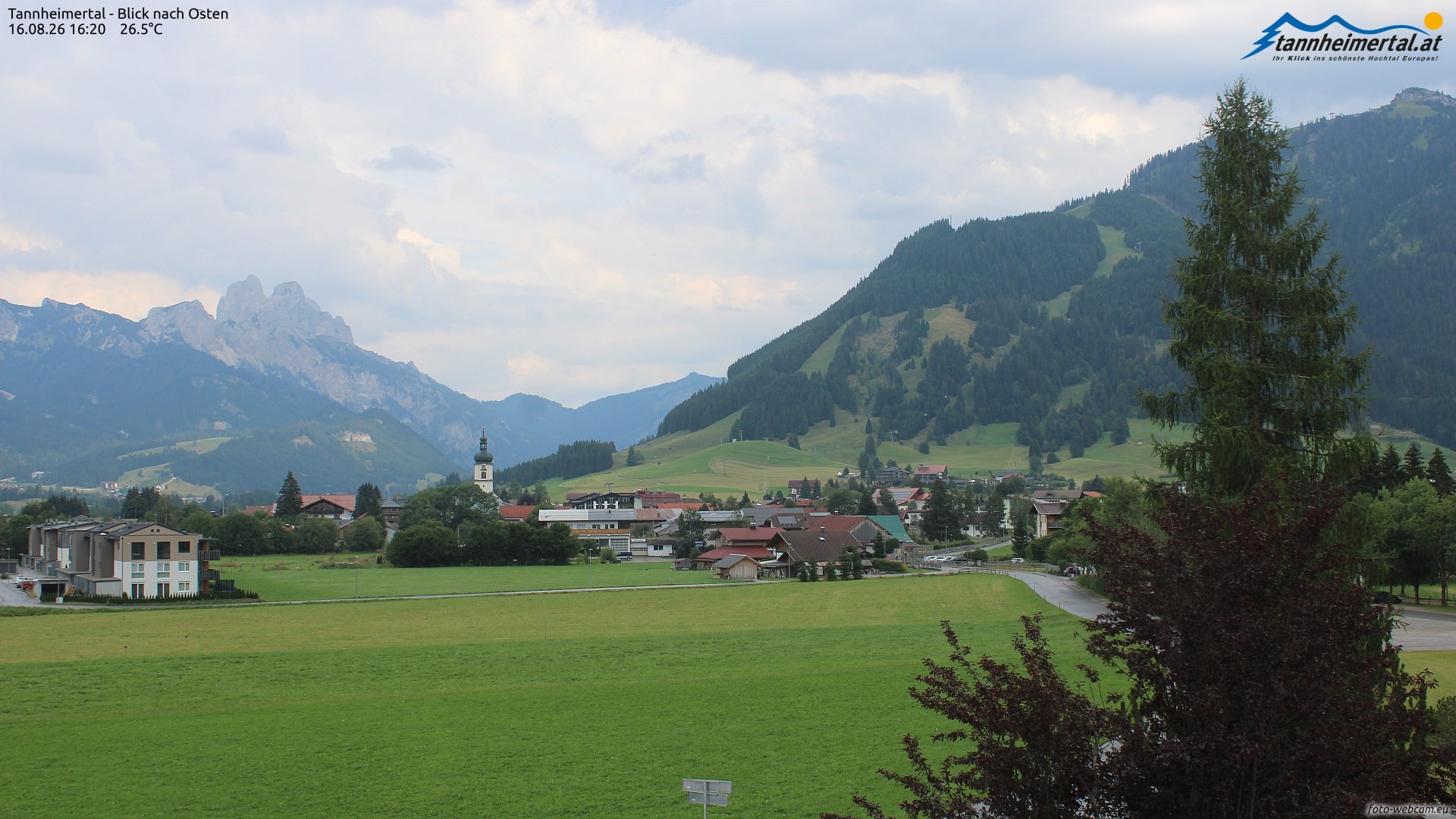 Archiv Foto Webcam Blick ins Tannheimer Tal