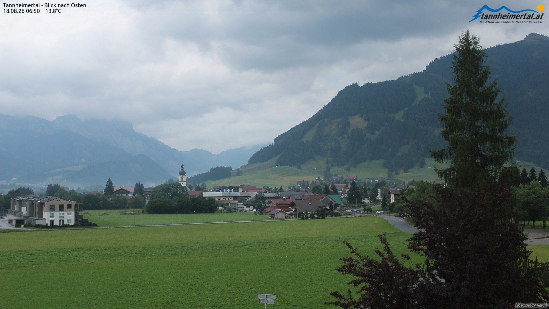 Archiv Foto Webcam Blick ins Tannheimer Tal