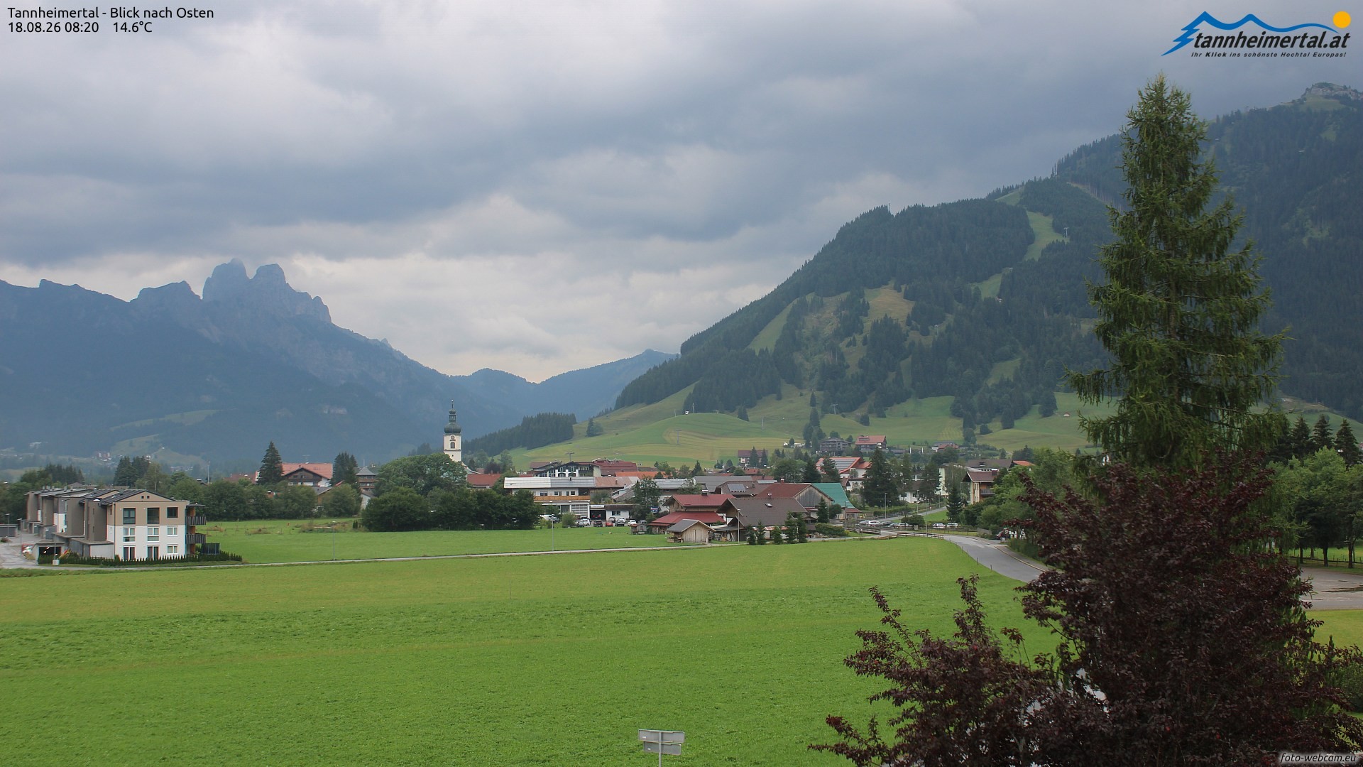 Archiv Foto Webcam Blick ins Tannheimer Tal