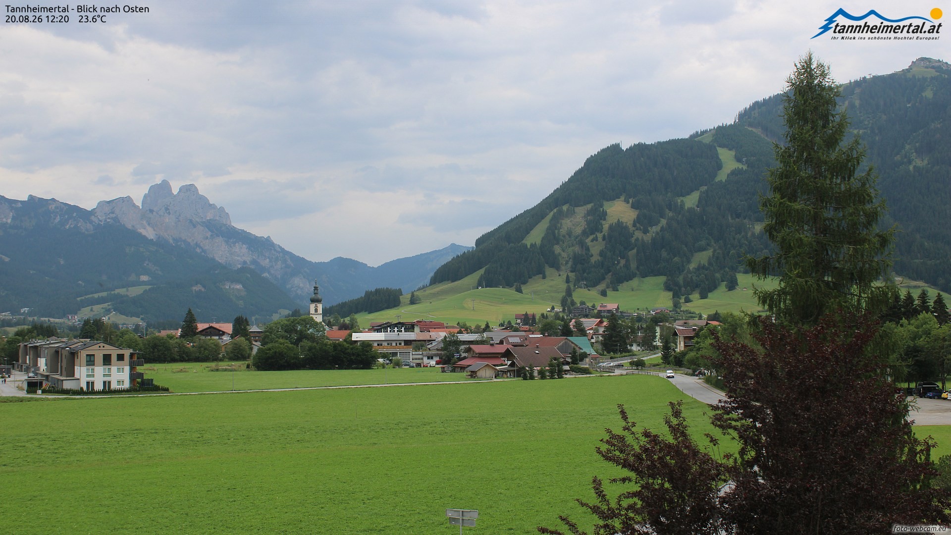 Archiv Foto Webcam Blick ins Tannheimer Tal