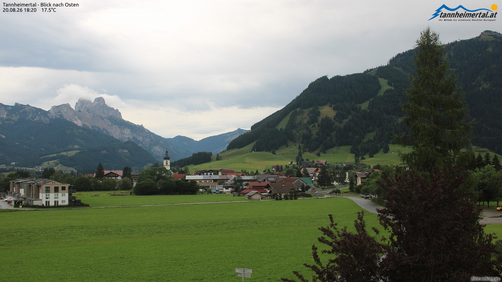 Archiv Foto Webcam Blick ins Tannheimer Tal