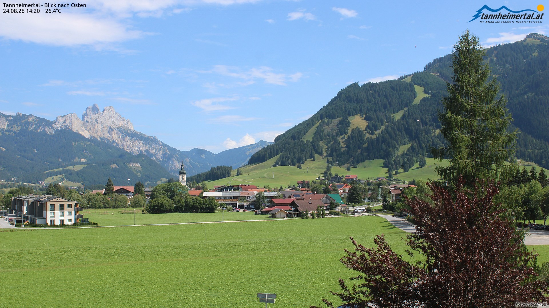 Archiv Foto Webcam Blick ins Tannheimer Tal
