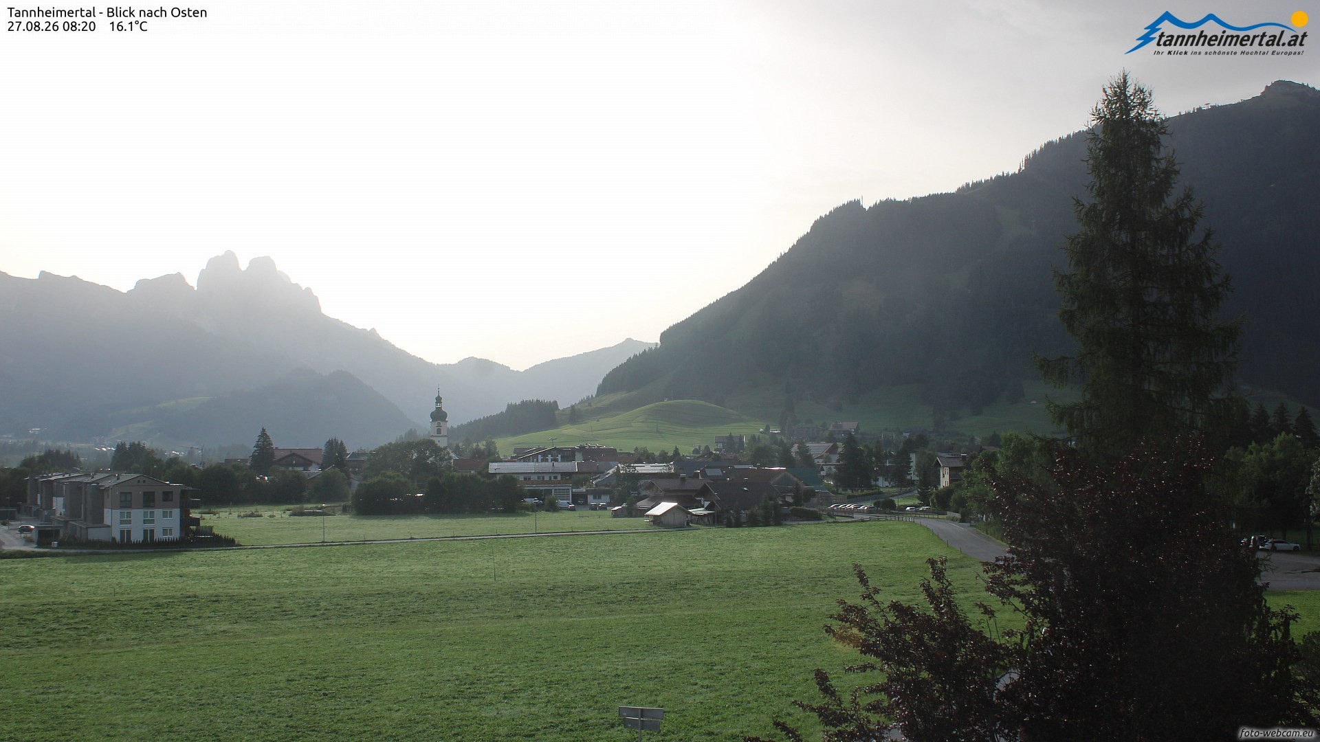 Archiv Foto Webcam Blick ins Tannheimer Tal