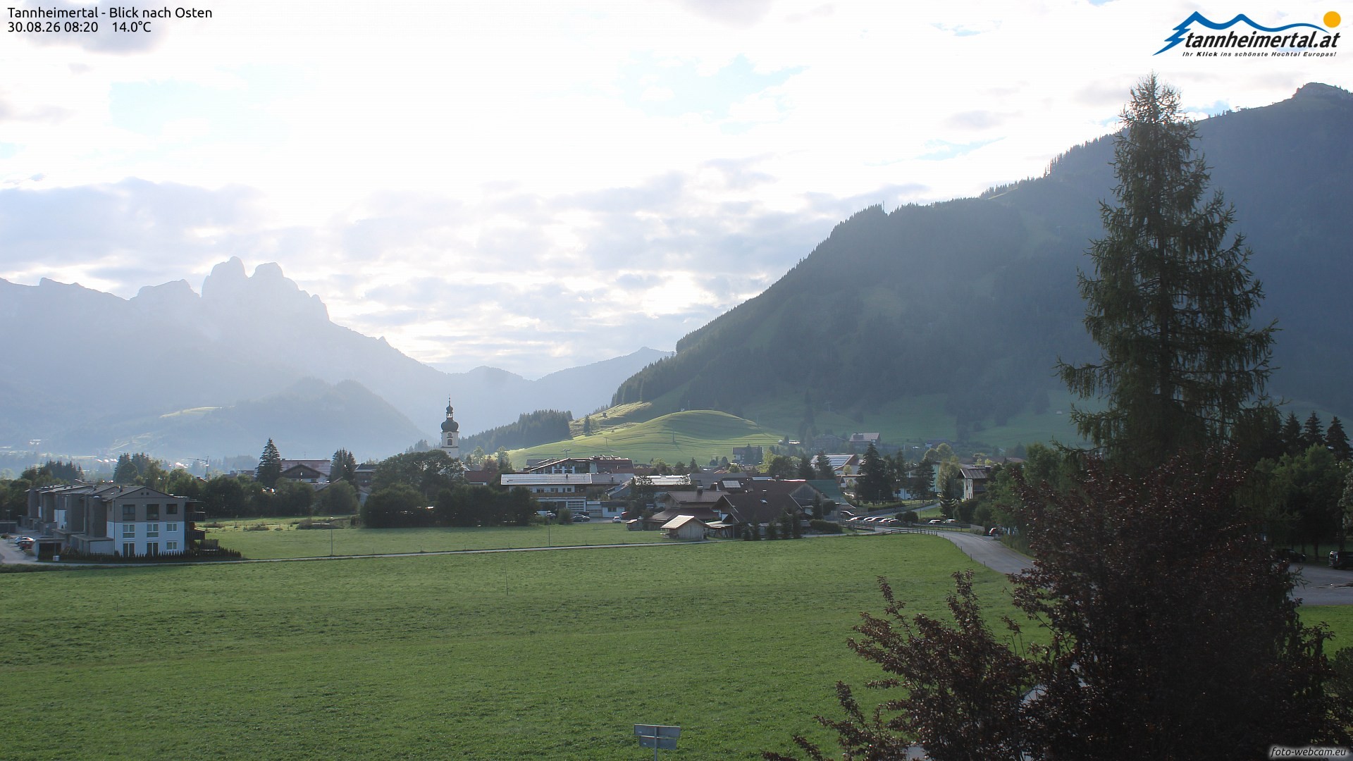Archiv Foto Webcam Blick ins Tannheimer Tal