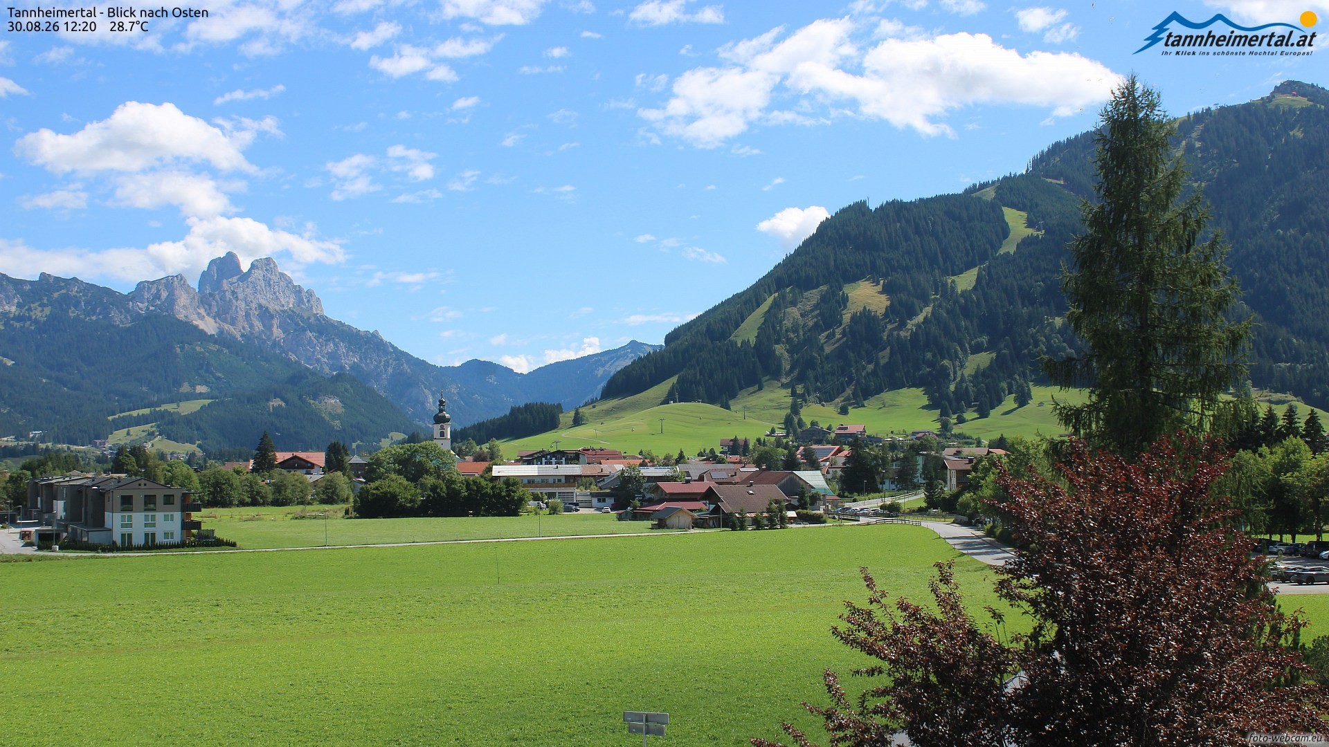 Archiv Foto Webcam Blick ins Tannheimer Tal