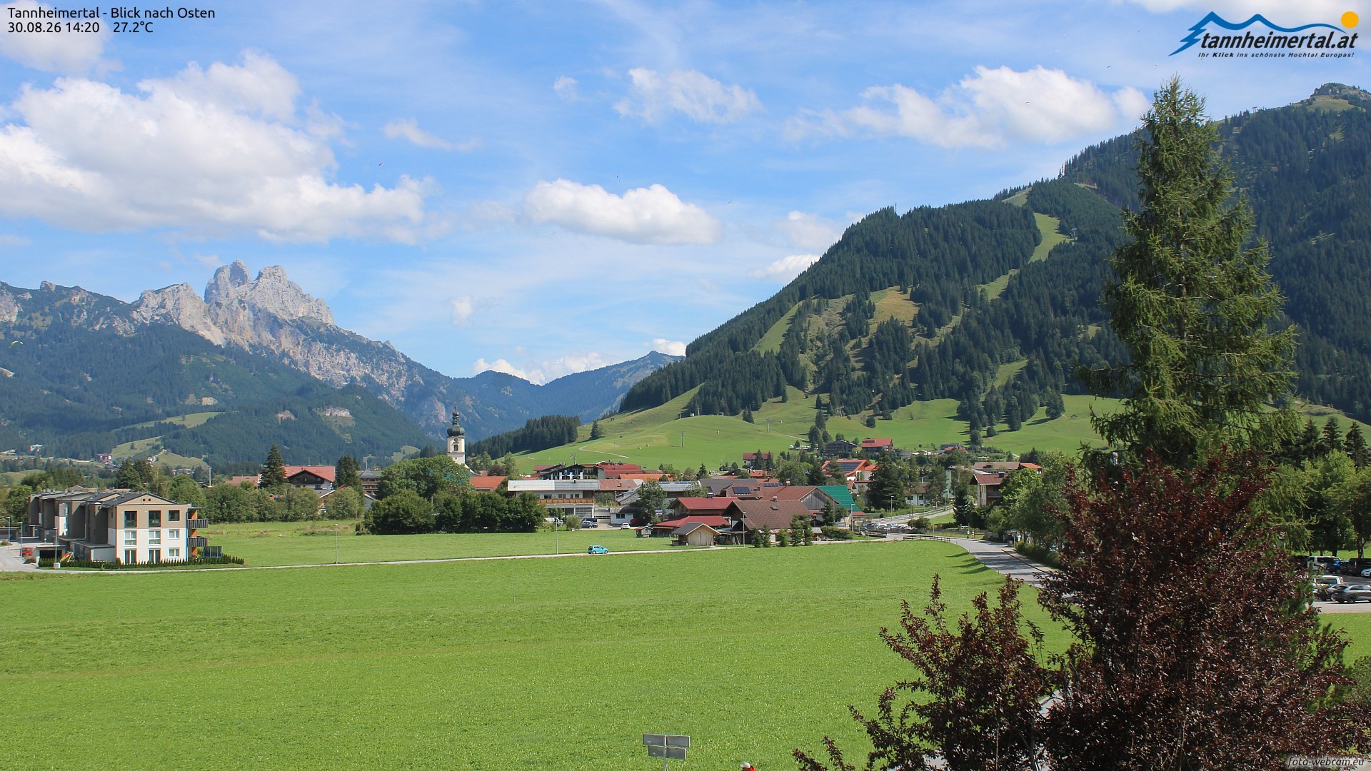 Archiv Foto Webcam Blick ins Tannheimer Tal