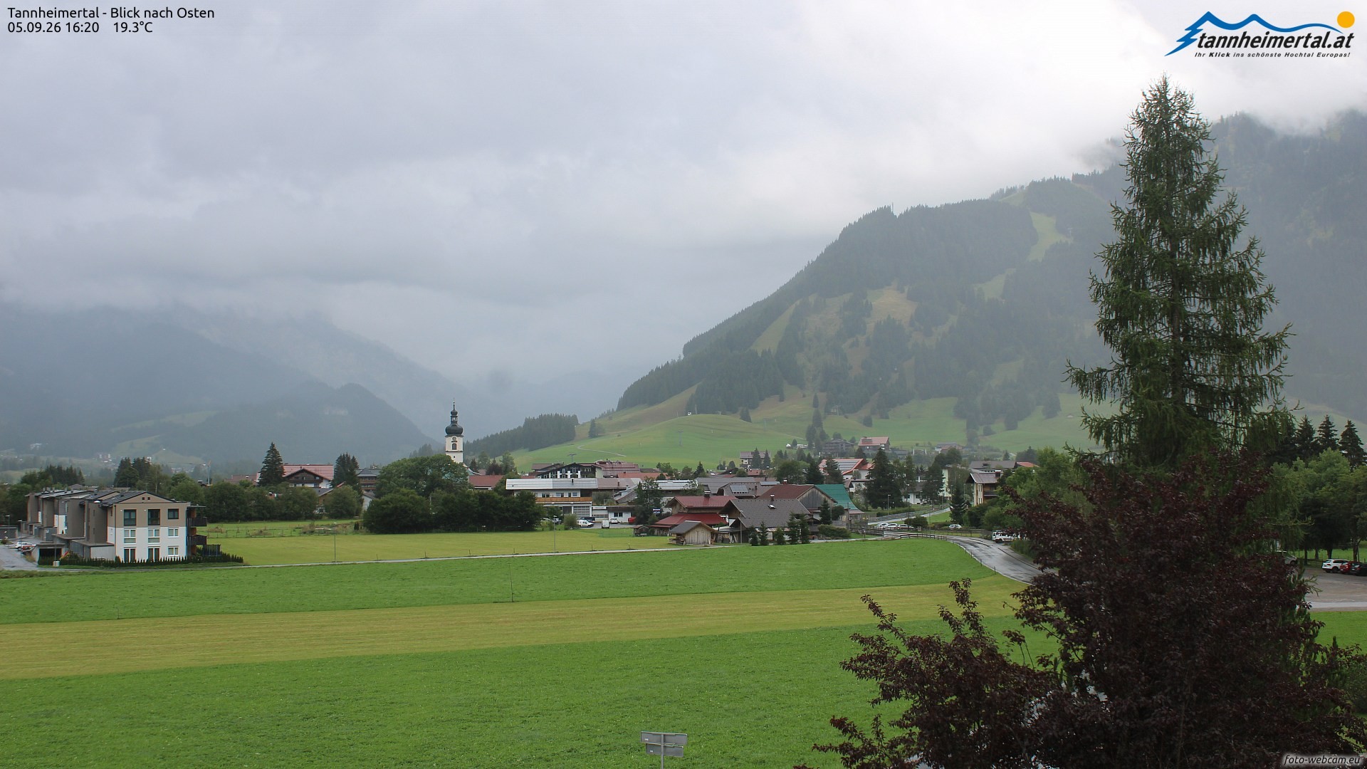 Archiv Foto Webcam Blick ins Tannheimer Tal