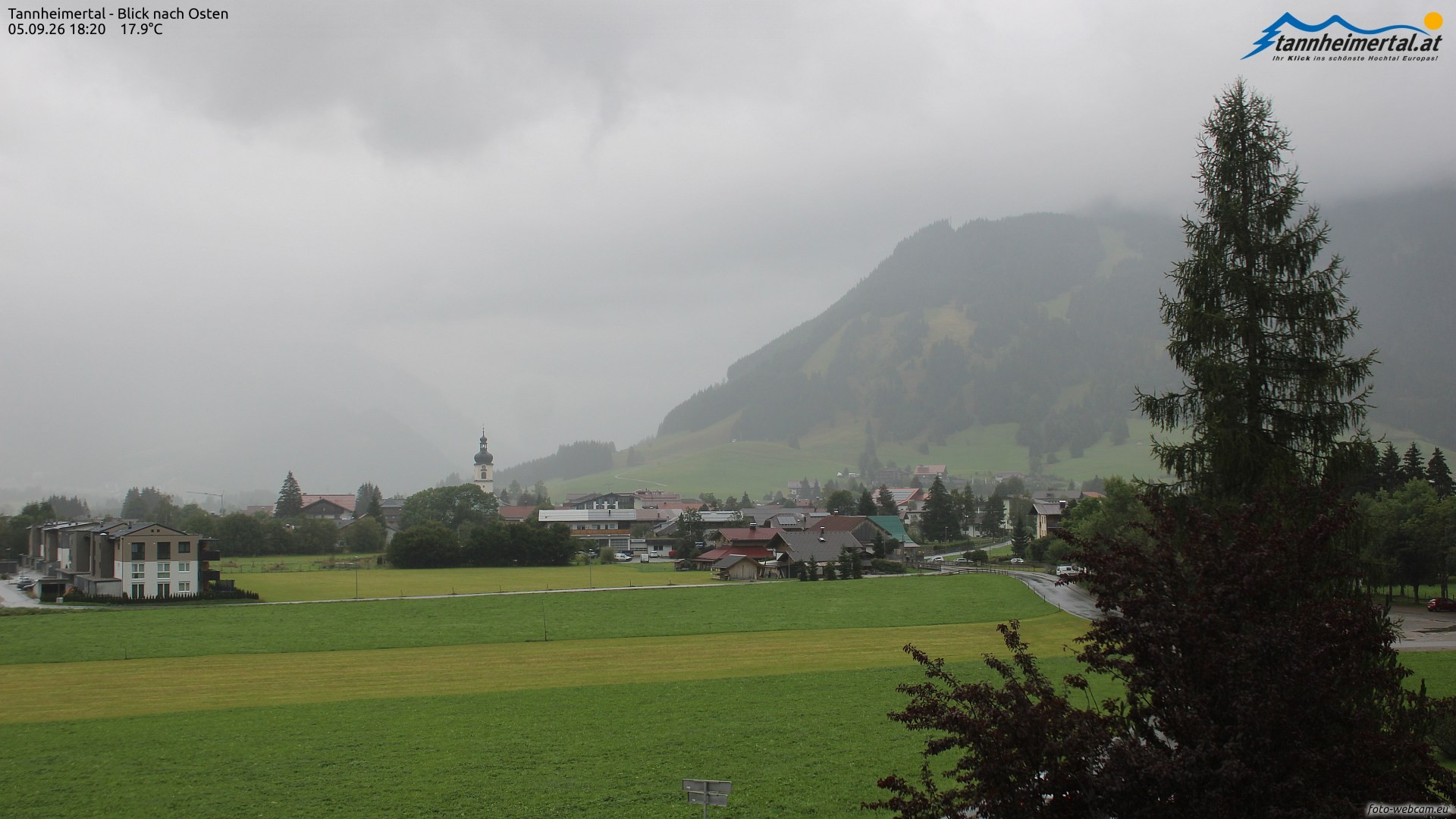 Archiv Foto Webcam Blick ins Tannheimer Tal