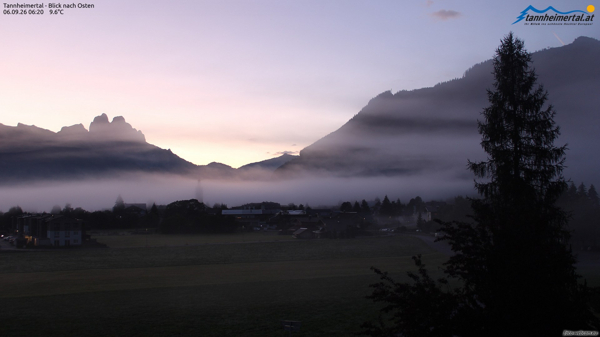 Archiv Foto Webcam Blick ins Tannheimer Tal