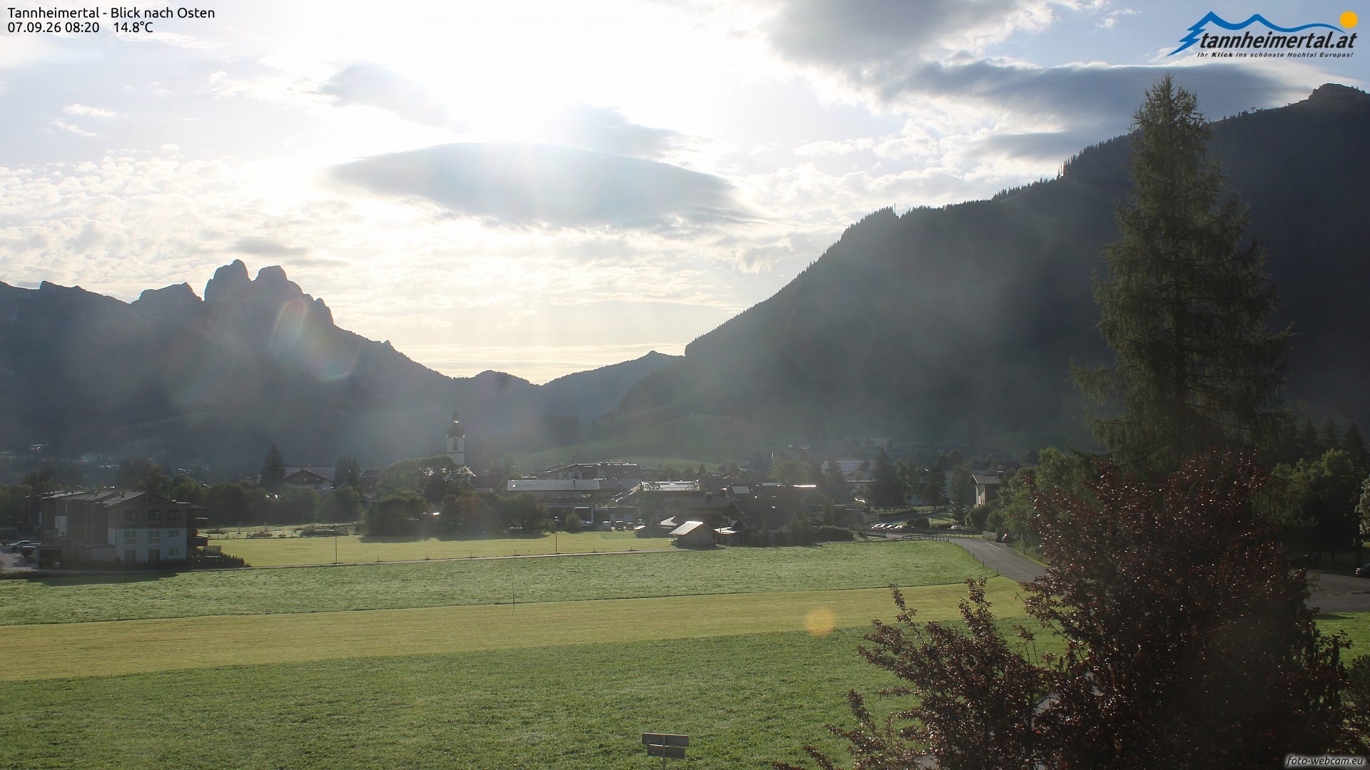 Archiv Foto Webcam Blick ins Tannheimer Tal