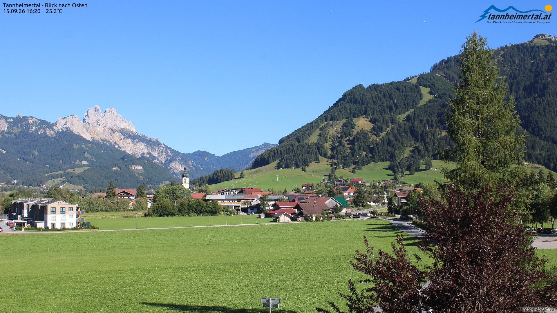 Archiv Foto Webcam Blick ins Tannheimer Tal