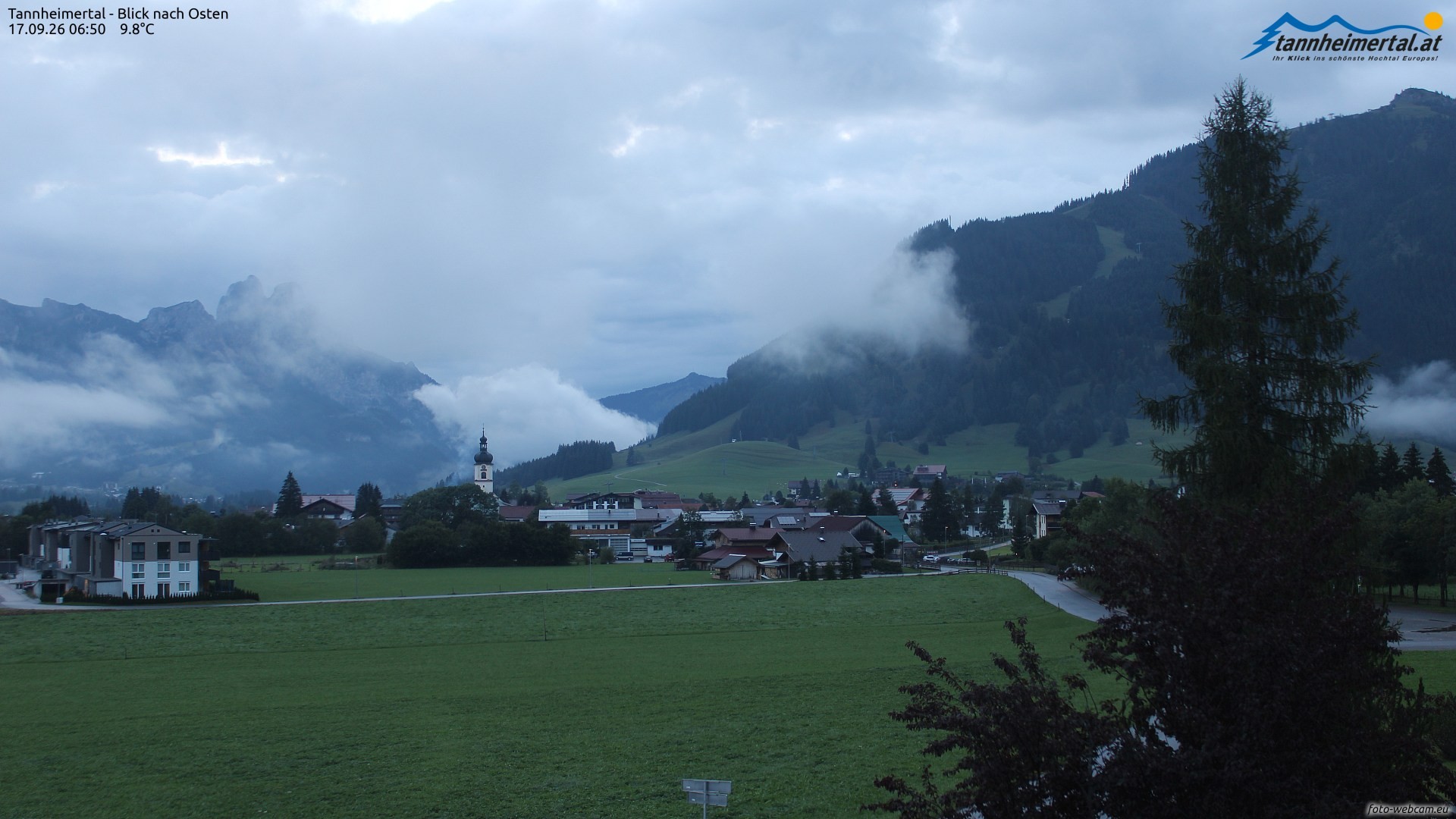 Archiv Foto Webcam Blick ins Tannheimer Tal