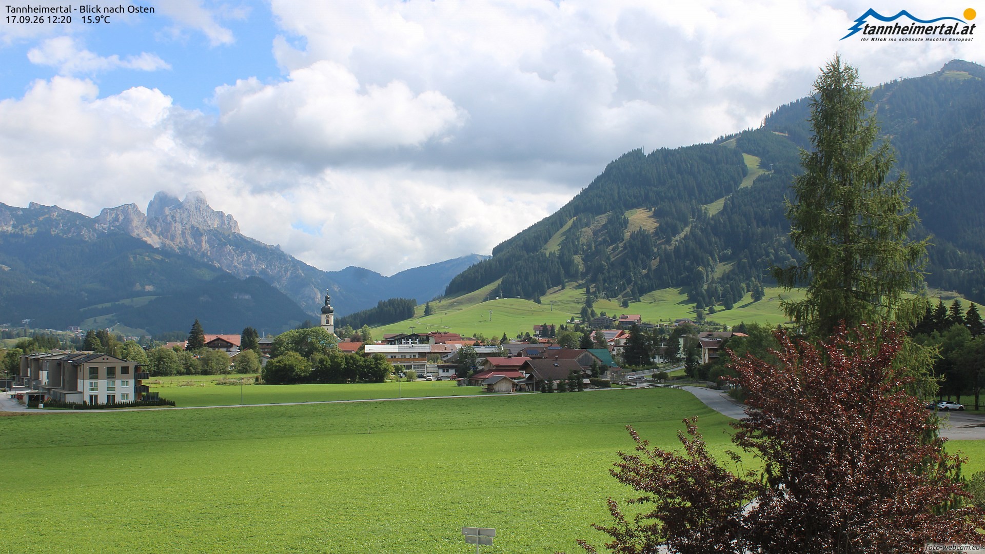 Archiv Foto Webcam Blick ins Tannheimer Tal