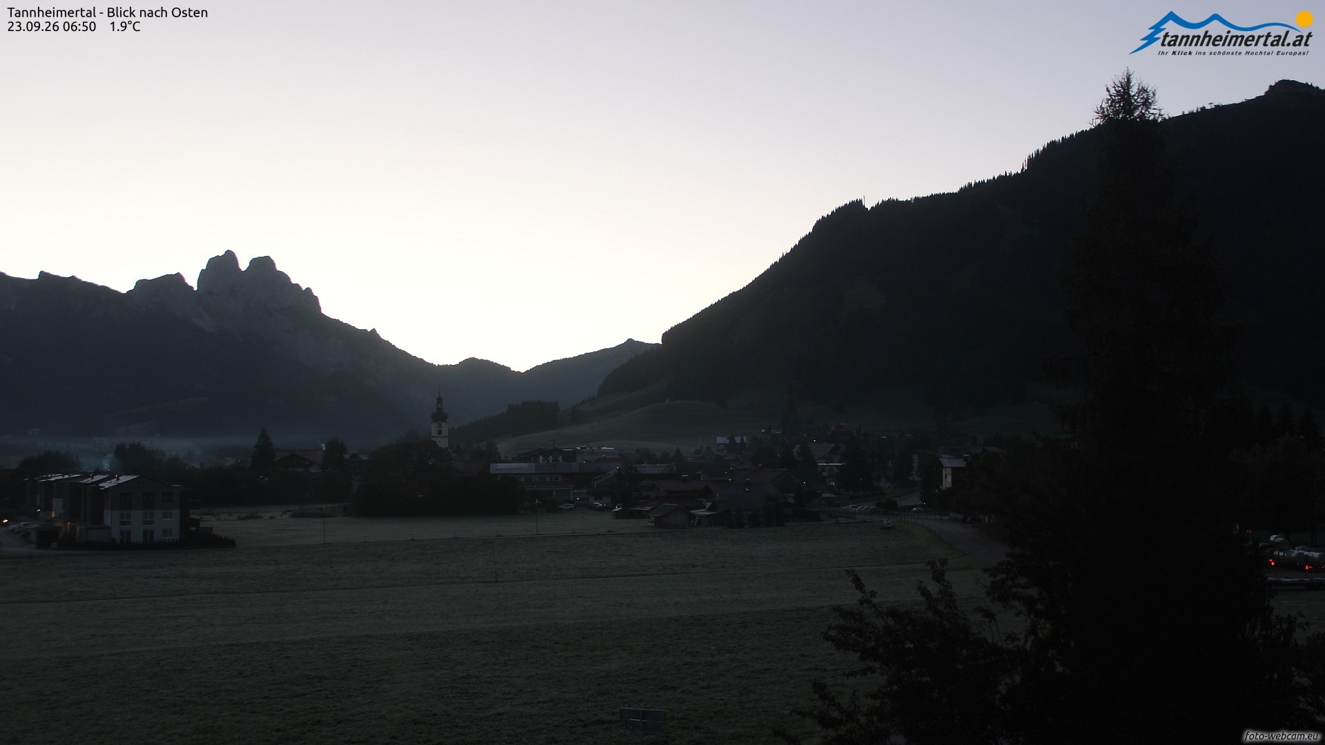 Archiv Foto Webcam Blick ins Tannheimer Tal