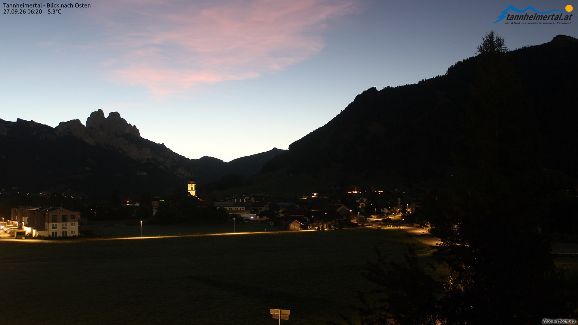 Archiv Foto Webcam Blick ins Tannheimer Tal