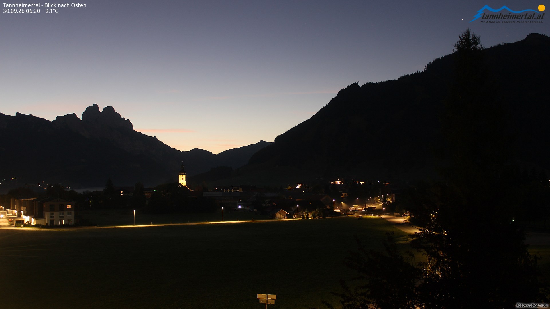 Archiv Foto Webcam Blick ins Tannheimer Tal