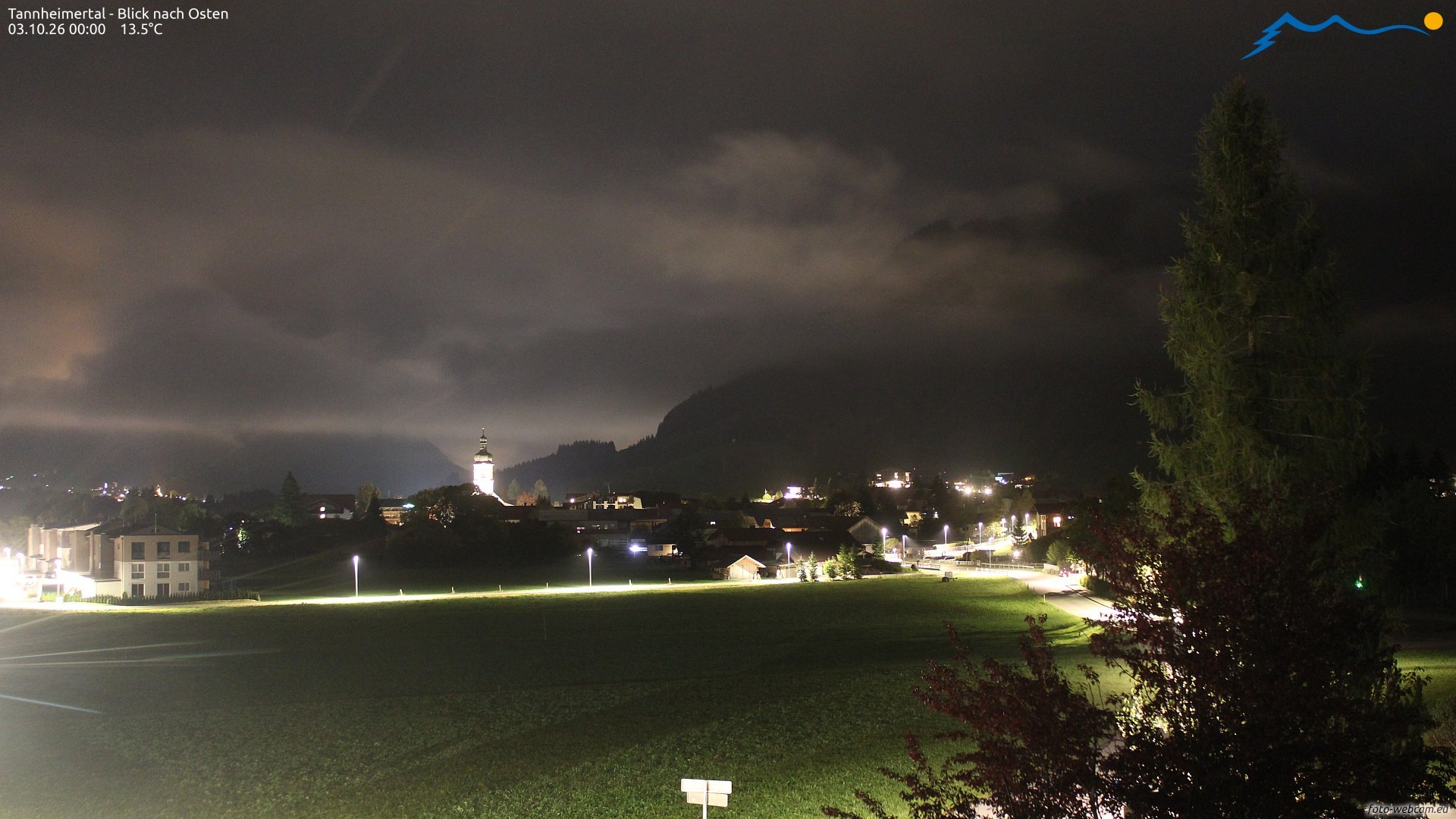 Archiv Foto Webcam Blick ins Tannheimer Tal