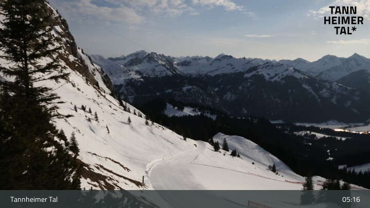 Archiv Foto Webcam Füssener Jöchle - Bergstation