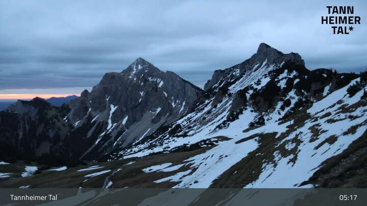 Archiv Foto Webcam Füssener Jöchle - Bergstation