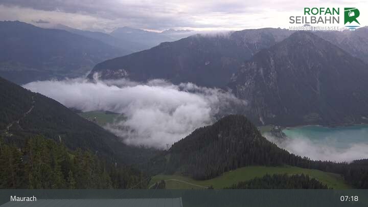 Archived image Webcam mountain station Rofan, Maurach