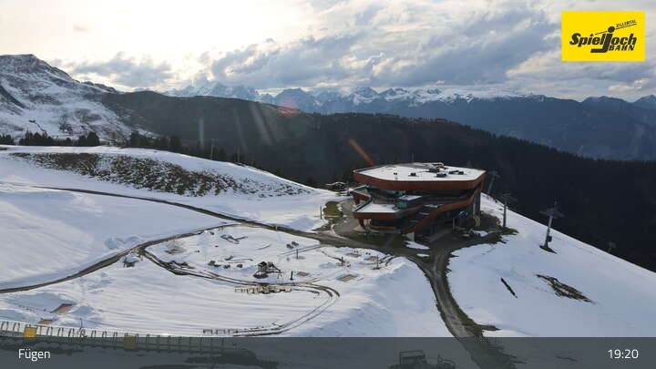Archived image Webcam Mountain Onkeljoch in Fügen
