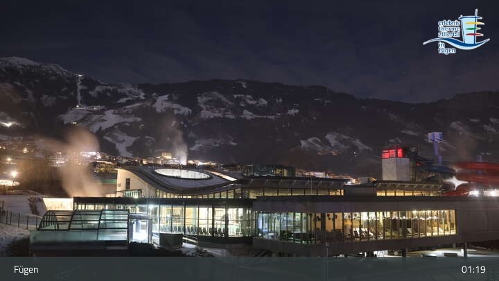 Archiv Foto Webcam Erlebnistherme Zillertal in Fügen