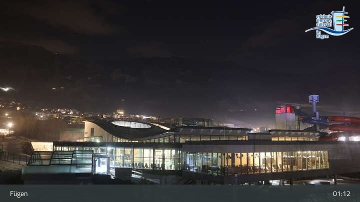 Archived image Webcam Erlebnistherme Zillertal Spa Fügen